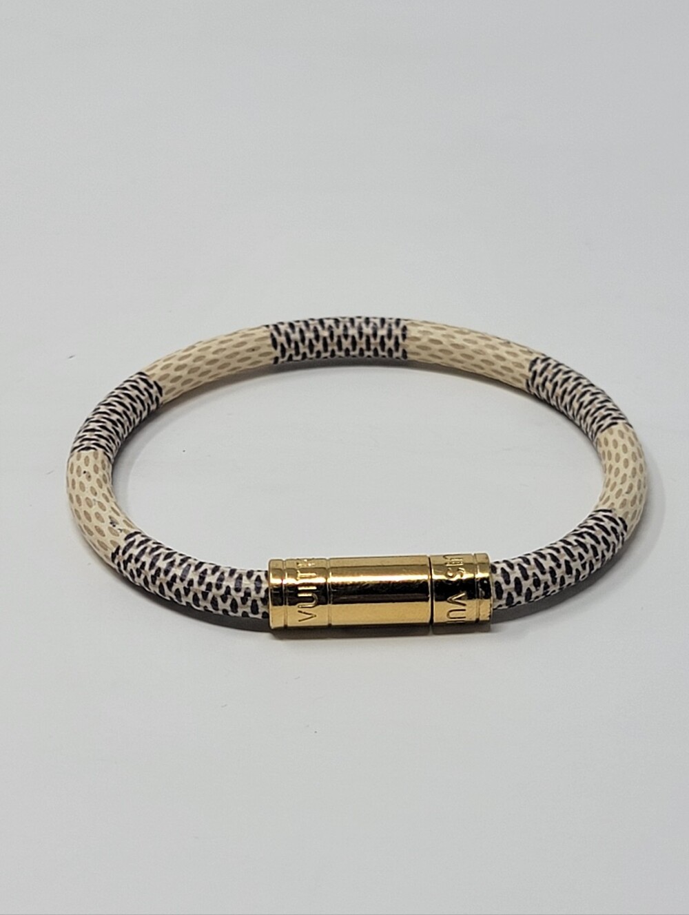 Louis Vuitton Damier Azur Keep It Bracelet Size 6 Inch - Picture 6 of 6